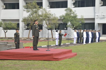 KODIKLAT TNI GELAR UPACARA PERINGATI HARI PAHLAWAN