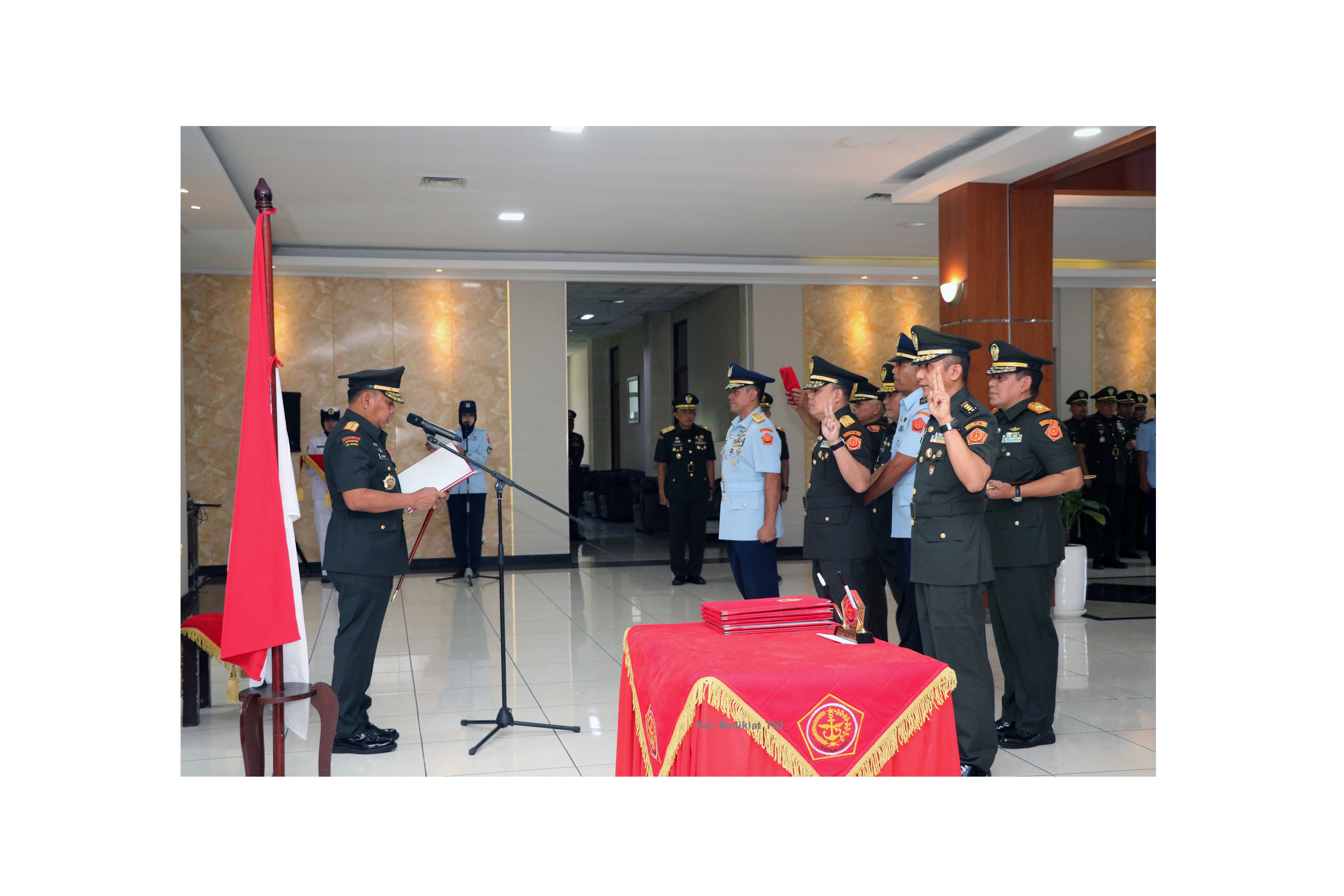 SERTIJAB PEJABAT UTAMA KODIKLAT TNI