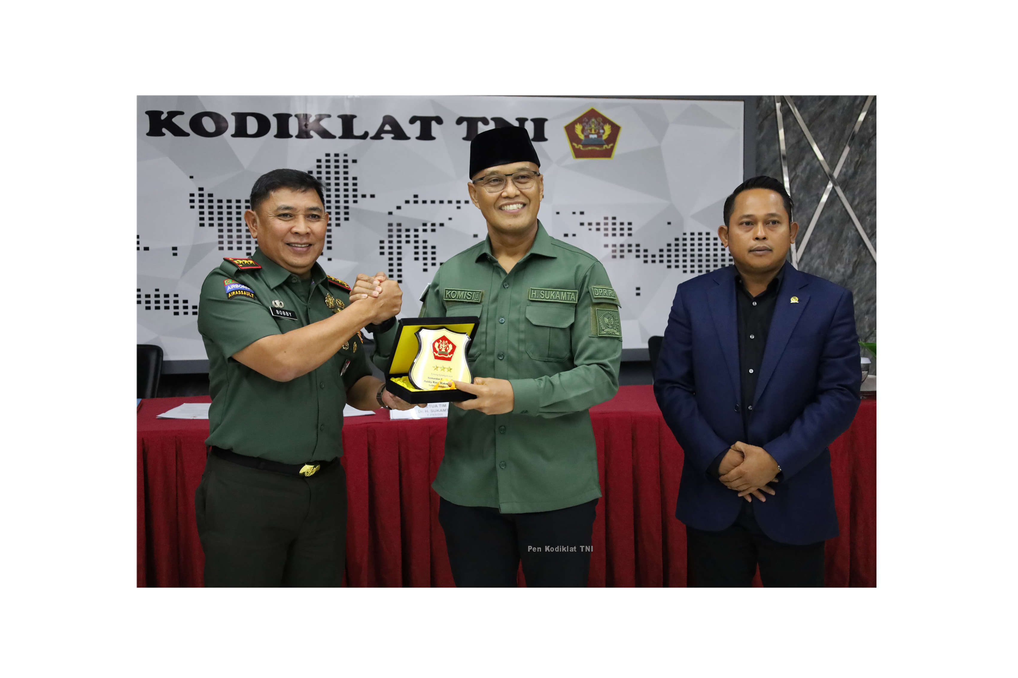 KUNJUNGAN SPESIFIK KOMISI I DPR RI DI KODIKLAT TNI