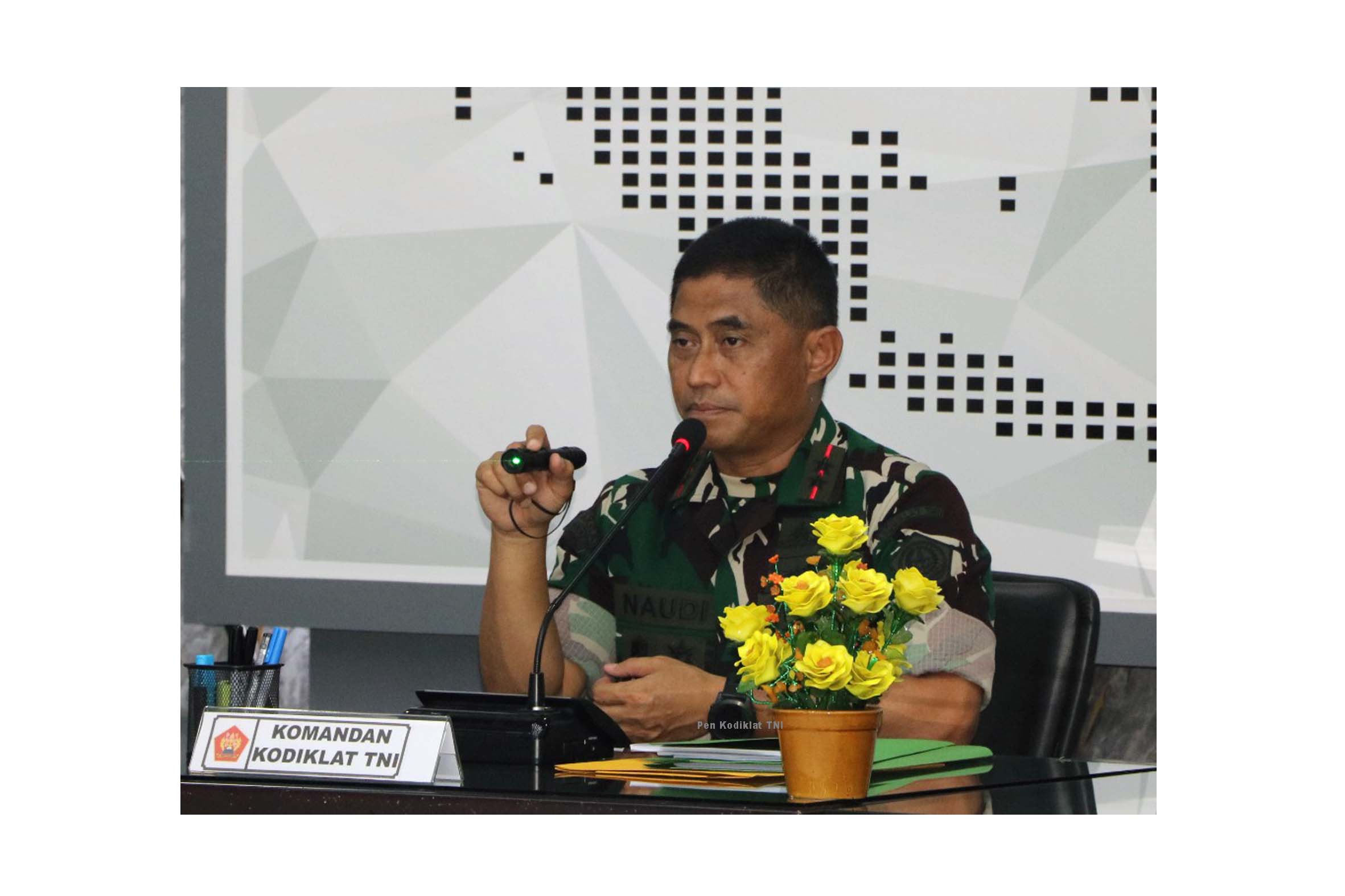 PAPARAN 10 KOMPONEN PENDIDIKAN DAN PEMBENTUKAN POLITEKNIK TNI