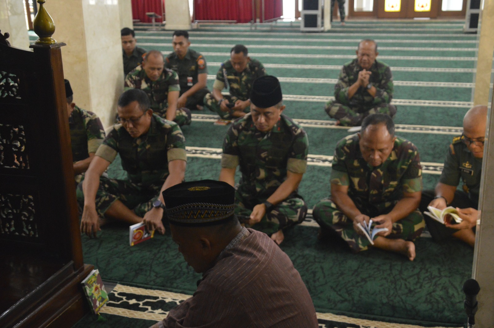 KODIKLAT TNI GELAR DOA BERSAMA